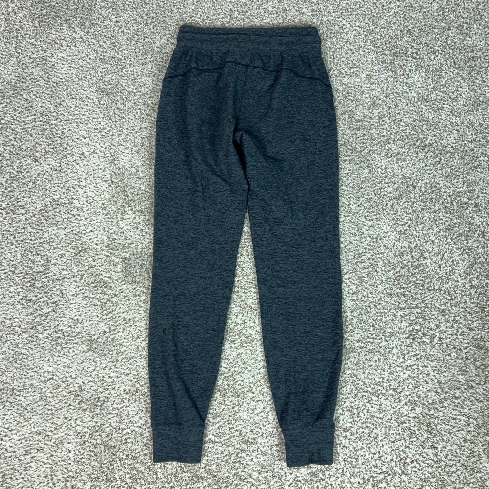 Lululemon Pants Womens 4 Gray Jogger Sweatpant Casual Workout Sports Yoga Logo - Picture 11 of 11